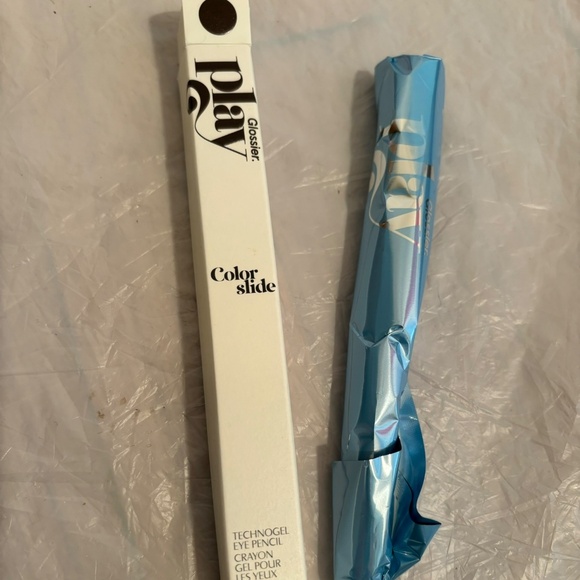 NWT Rare Glossier Play Colorslide Eye Pencil in Brack - Picture 1 of 2